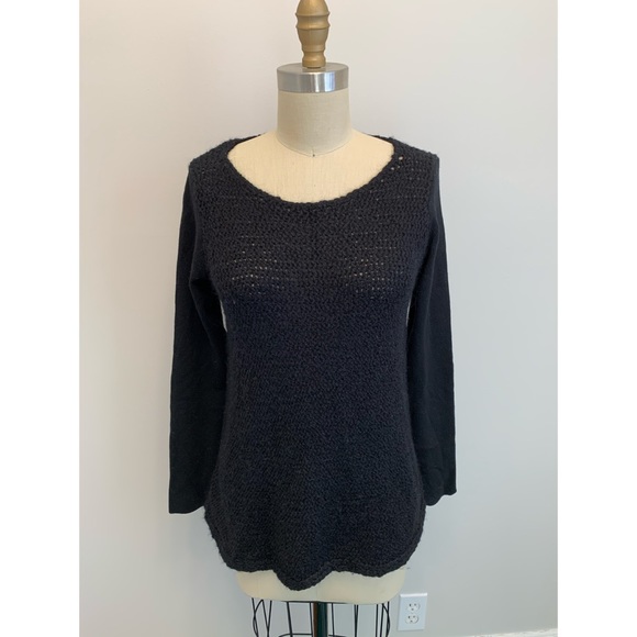 Club Monaco Brittney Textured Sweater Black - Picture 2 of 10